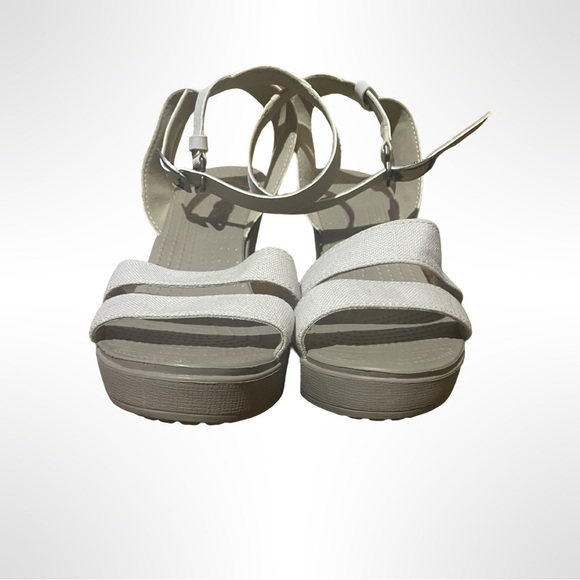Crocs, Leigh 2 elegant, White Wedge Sandals women’s size 10 - Picture 2 of 4